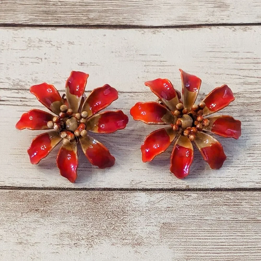 Vintage Clip On Earrings - Large Orange Flower 1 & 3/8